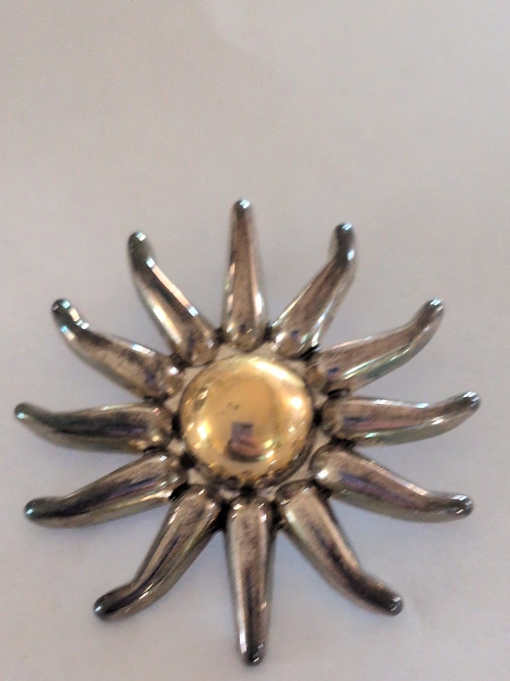 Sunburst Two-Tone Metal Brooch - Gold & Silver